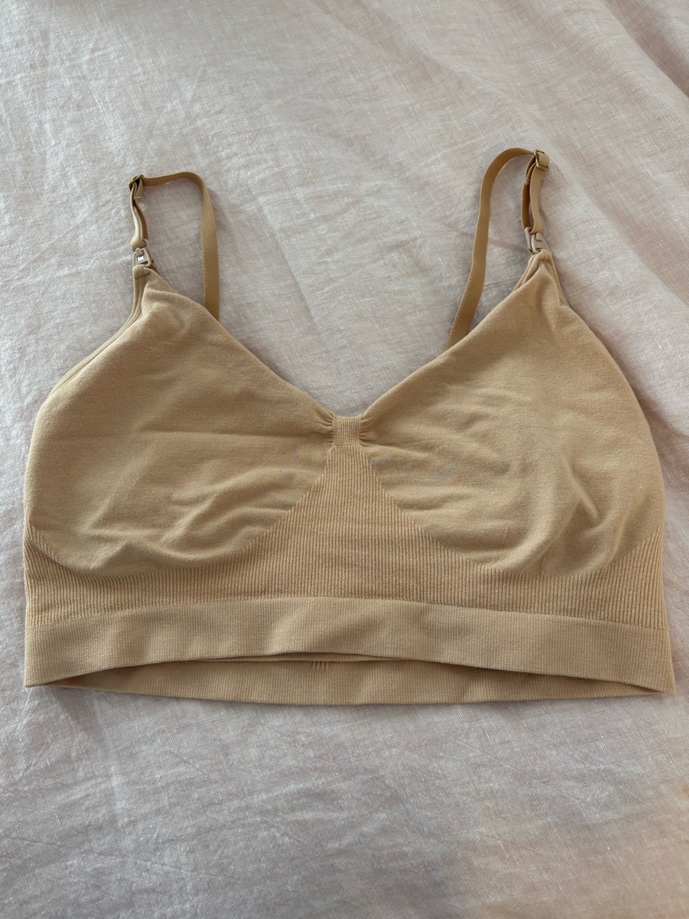 Hatch the essential nursing and pumping bra